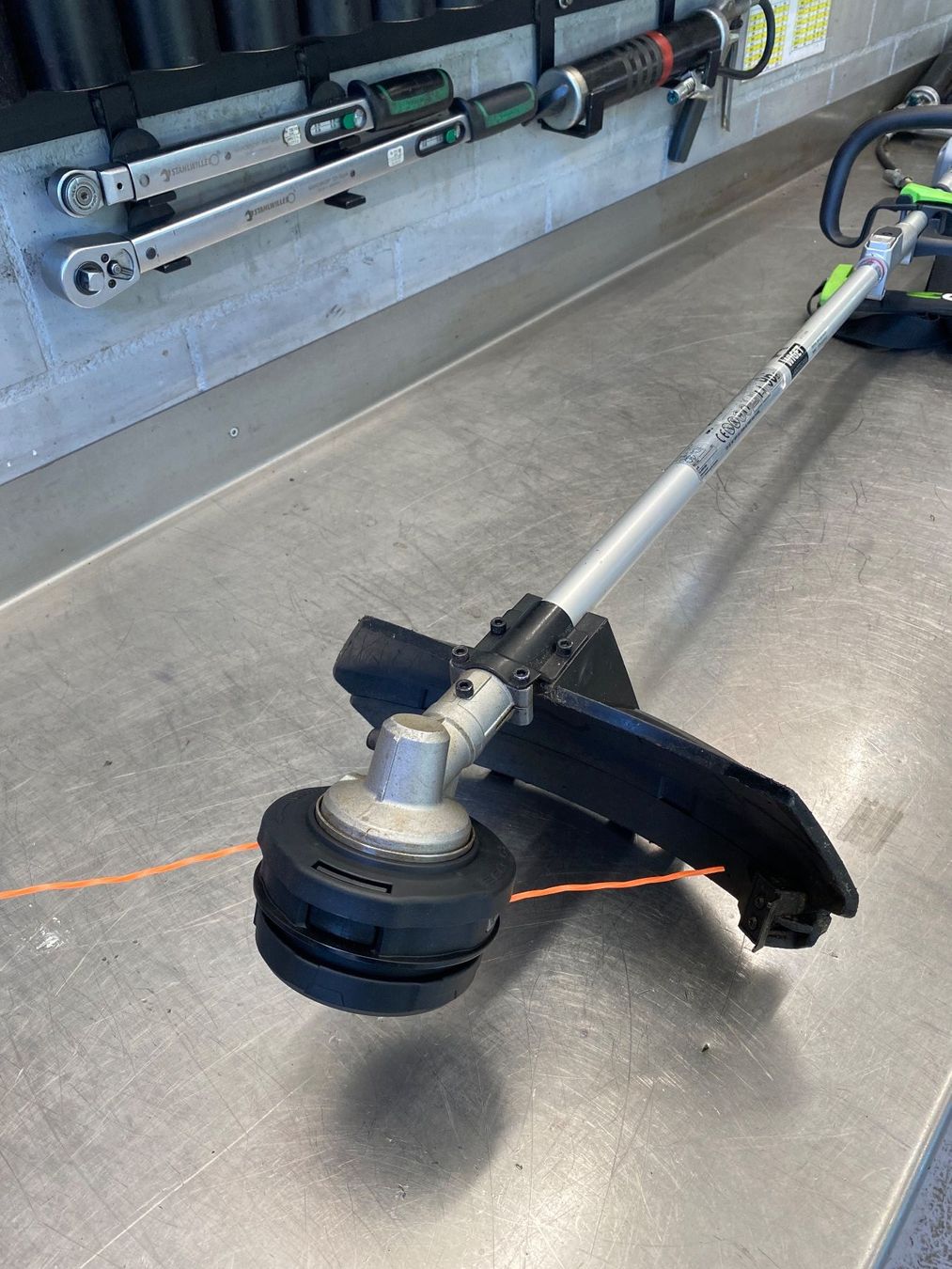 Tutte le macchine: EGO-Rasentrimmer teilbares Gerät – Usato da Sattel venduto da Toolking90 3