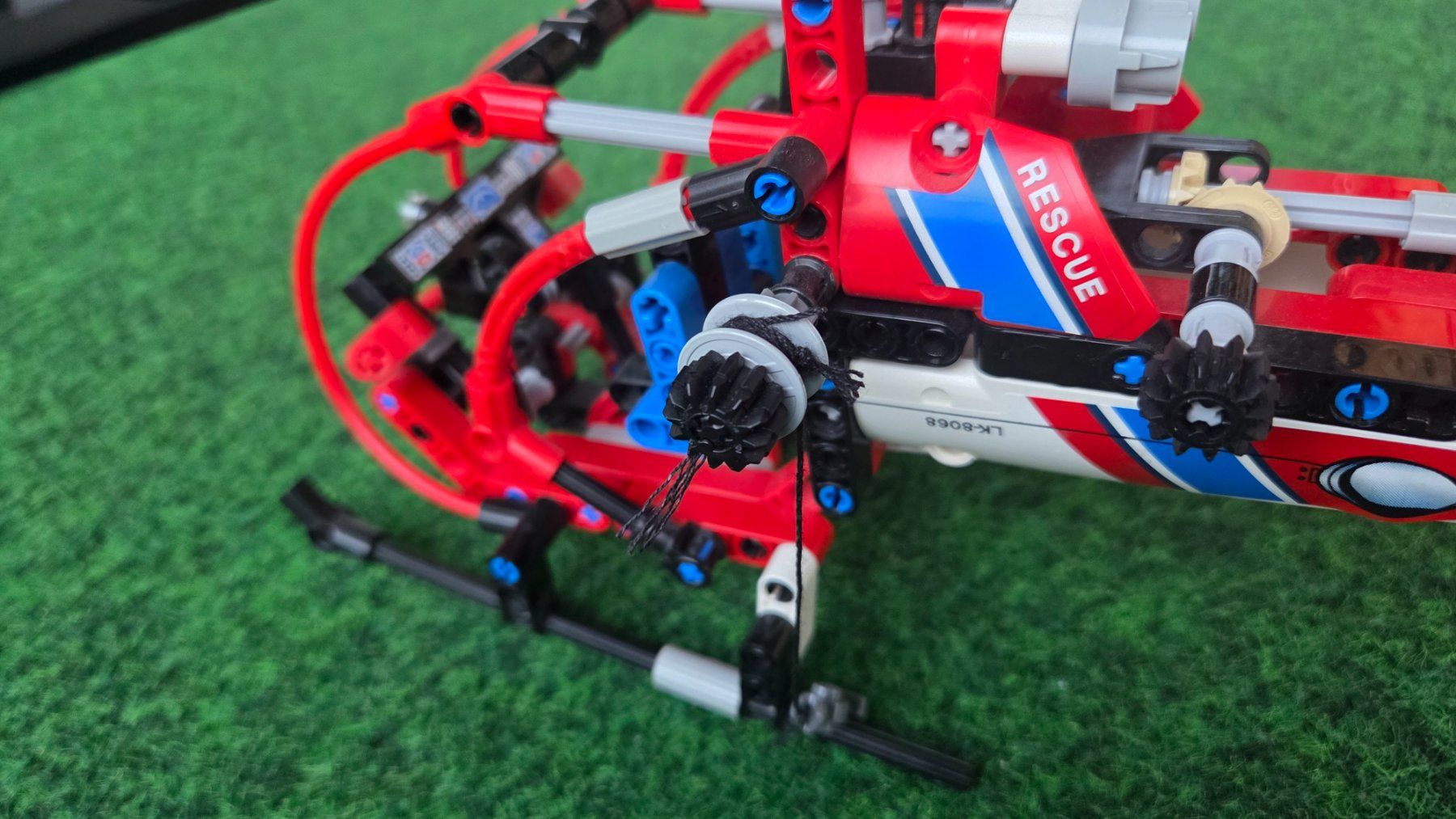 Lego Giocattoli: LEGO Technic, Rescue Helicopter 2011 – Usato da Belp venduto da Yvi76 6