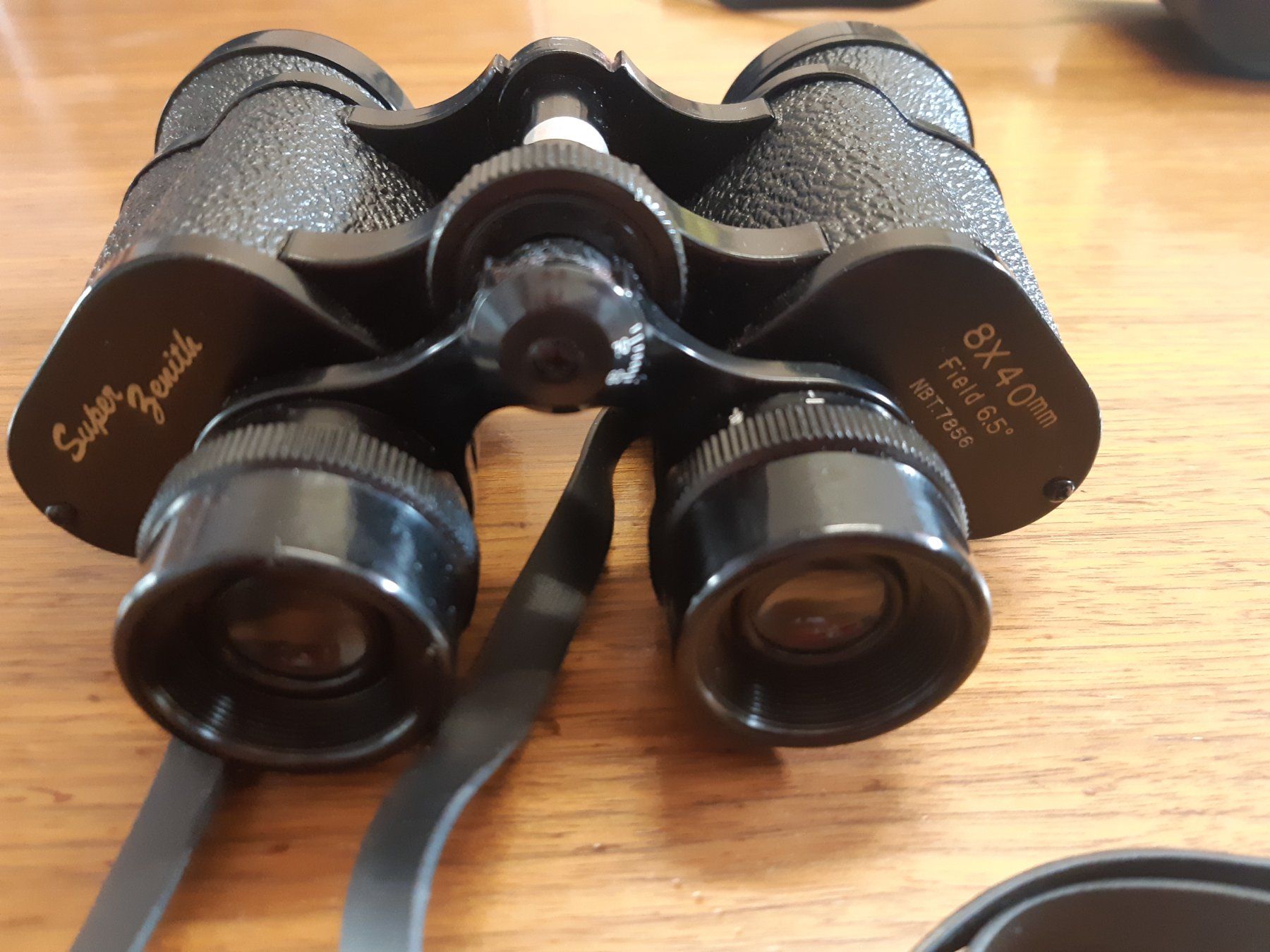 Zenith Binocoli: Binocolo Super Zenith 8x40mm - Ottiche perfette! Usato – Usato da Magliaso venduto da Dlele