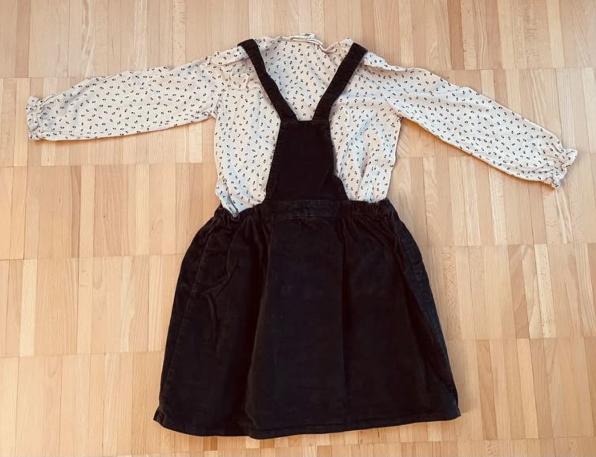 Vestiti & Gonne: Cord-Latzkleid mit Bluse, Grösse 134 – Usato da Frauenfeld venduto da dan_ygp2 1