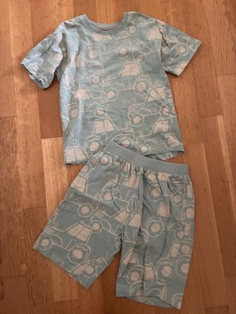 Schönes Pyjama Gr. 116, Next