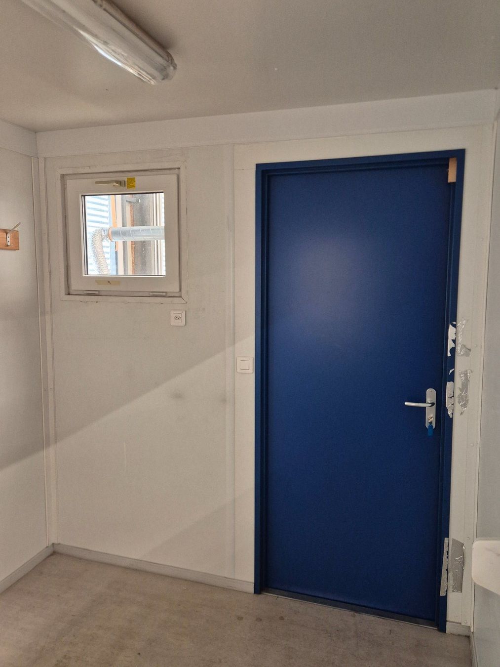 Baucontainer: Containex 10Fuss Bürocontainer – Gebraucht aus Einsiedeln von KST_AG 5