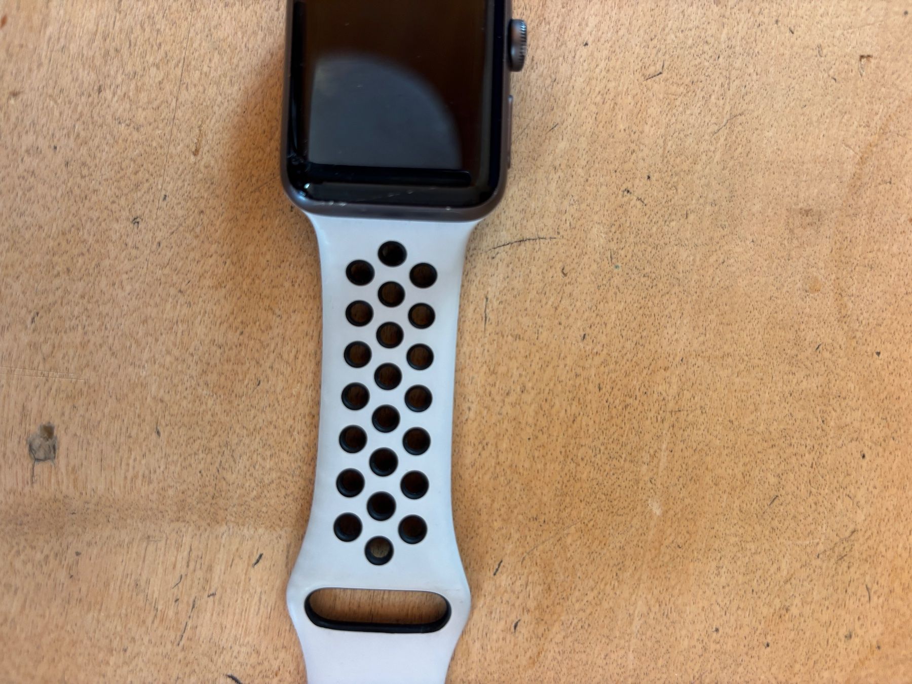 Apple Smartwatch: apple watch inkl. Ladekabel und stecker – Usato da Isenthal venduto da lab_n5qz 2