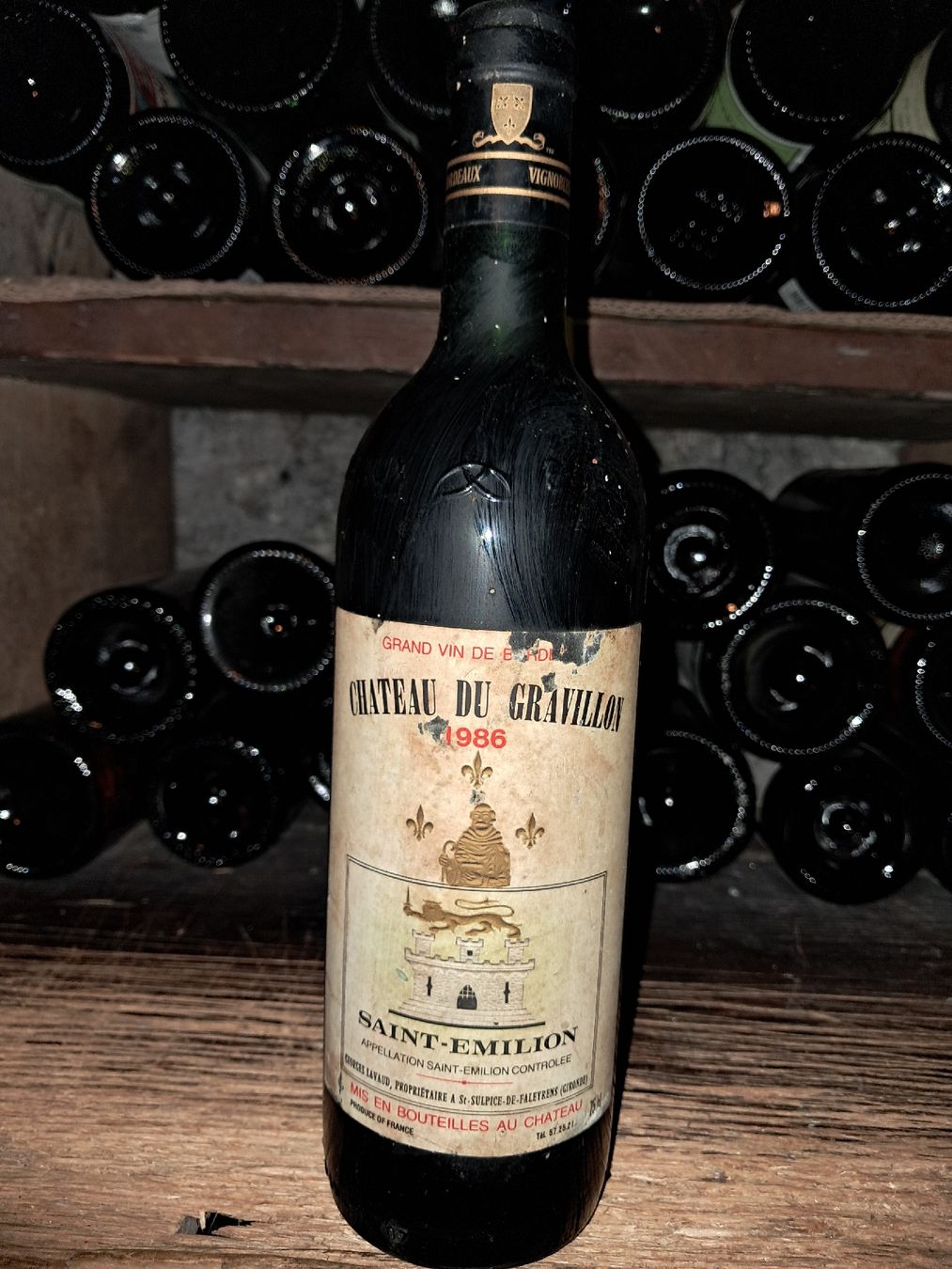 Vino: Château du Gravillon Saint-Émilion 1986 – Nuovo e nell'imballaggio originale da Le locle venduto da juliensaran