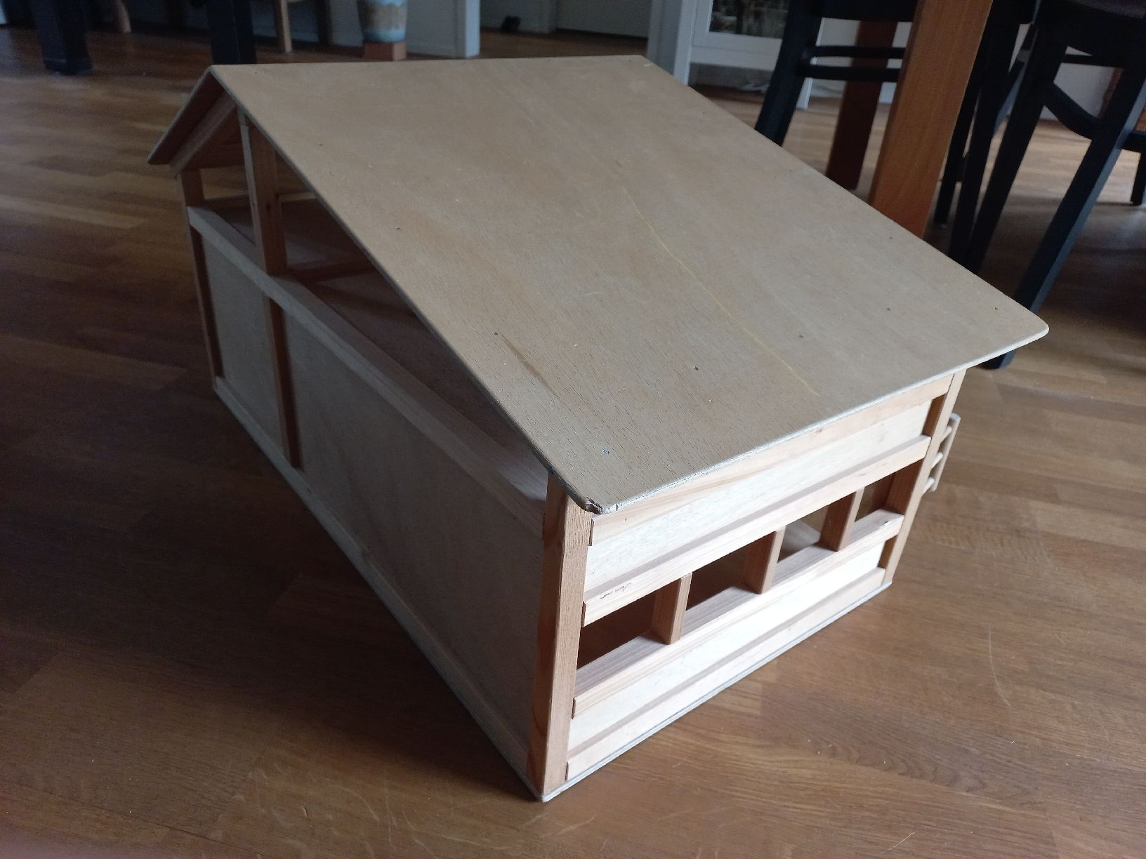 Giocattoli: Holzstall Puppenhaus – Usato da Marthalen venduto da Mama-Arnold 2