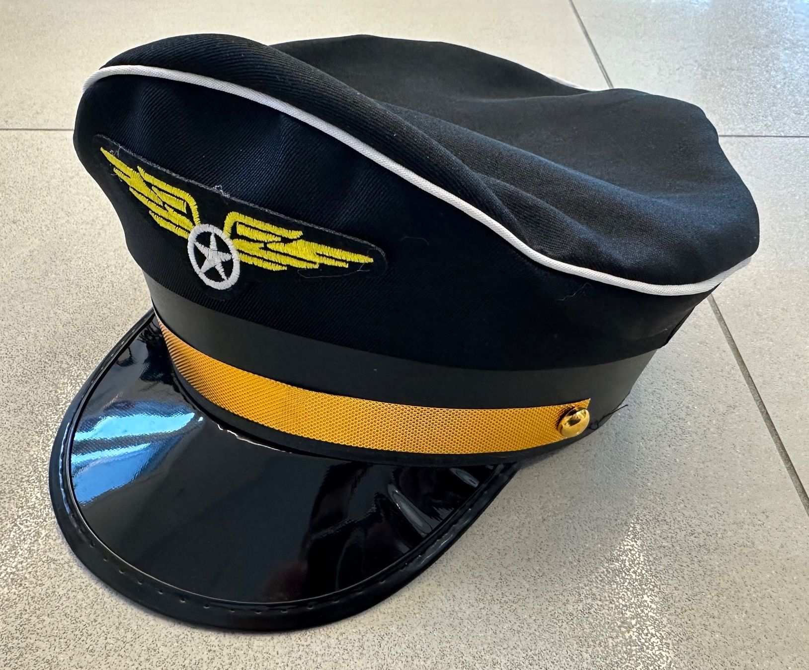 Kostüme: Party Costume Uniforms + Cap Captains Flight – Gebraucht aus Contone von  5