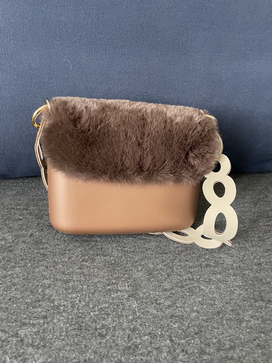 Obag Taschen für Damen: O bag Handtasche Mini Braun mit Fell - Winter Accessoire – Gebraucht aus Bergdietikon von parfume 1
