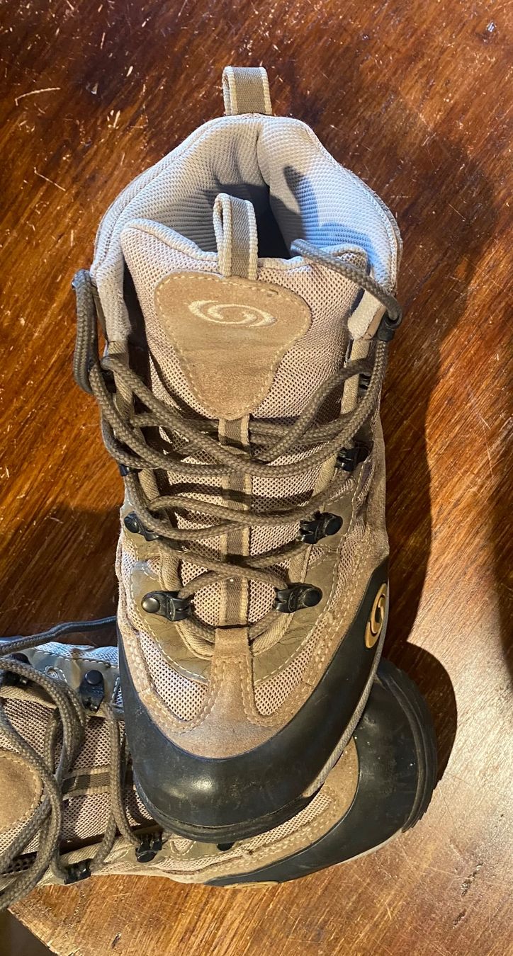 Salomon Herrenschuhe: Wanderschuhe Salomon – Gebraucht aus Wettingen von Leila030 1