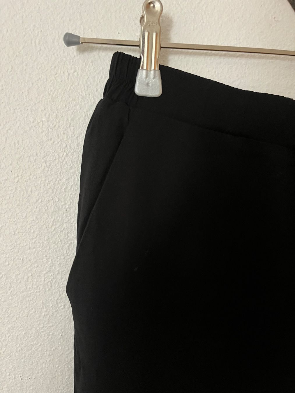 Cos Hosen: Pantalon COS – Gebraucht aus Cully von FranVey 1