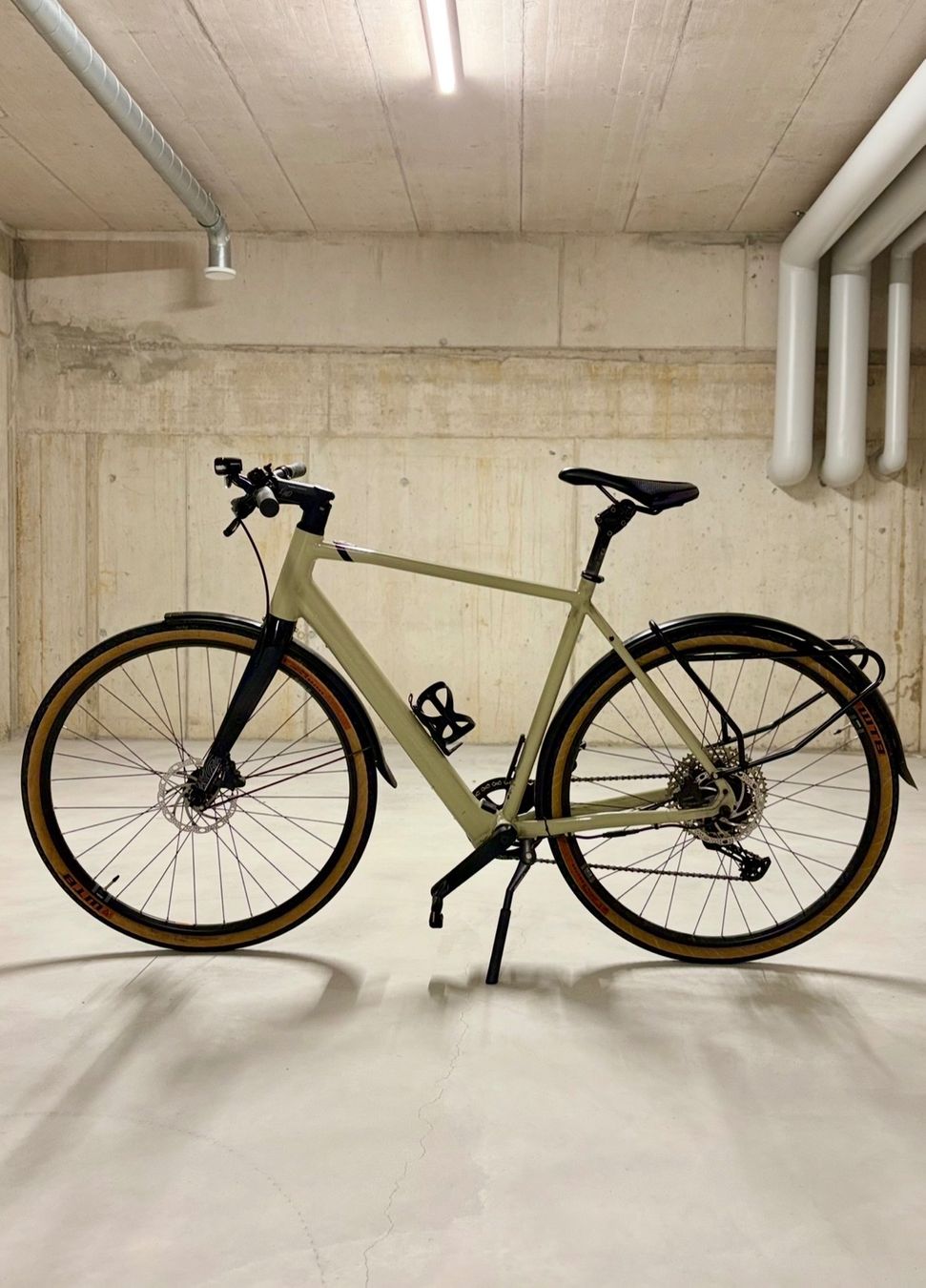Lapierre Biciclette: Leichtes E-Bike Lapierre e-Shaper 3.2 – Usato da Luzern venduto da Saltimbocca0 1