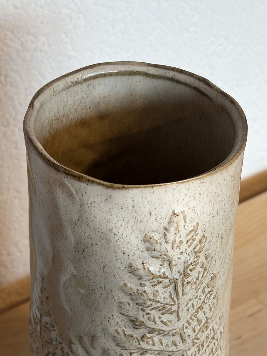 Vasi & Recipienti: Keramikvase mit Farnmotiv – Usato da Wangen an der Aare venduto da Logsio 3
