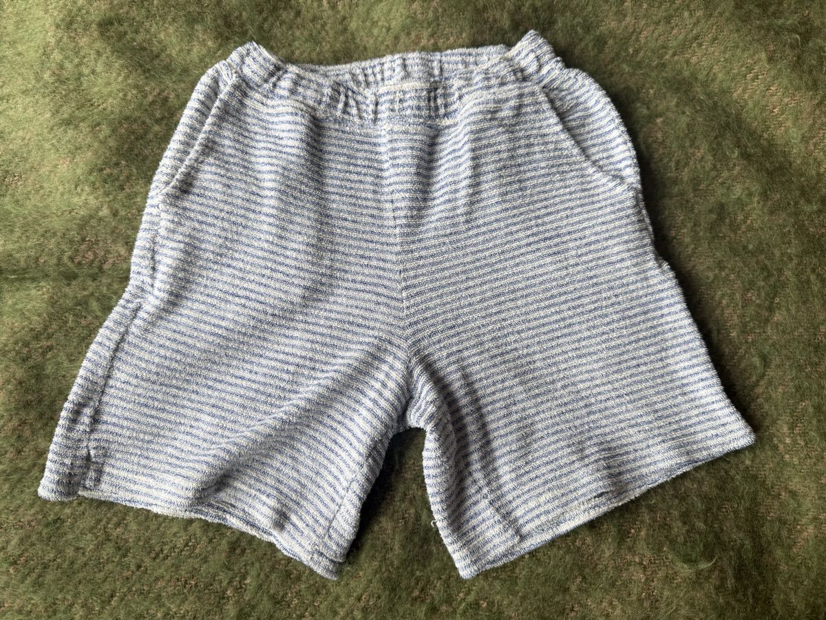 Zara Pantaloni: Frottee Shorts 164 – Usato da Zürich venduto da Mothai
