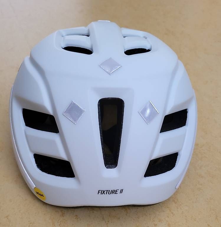 Caschi: Velohelm Giro Fixture MIPS II  – Usato da Sursee venduto da Materialverwalterin 1