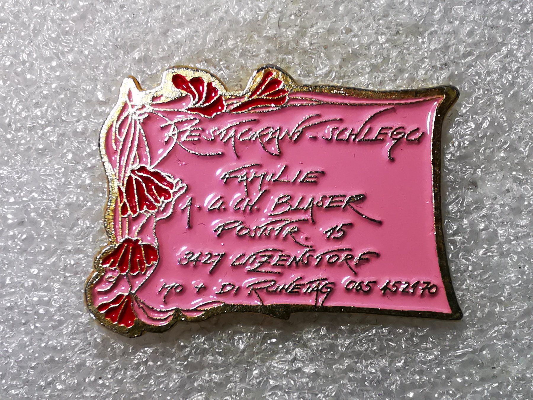 Placchette & Badge: Ansteckpin 65: Restaurant Schlegu Utzenstorf – Usato da Oppligen venduto da Pin-Fall-Shop