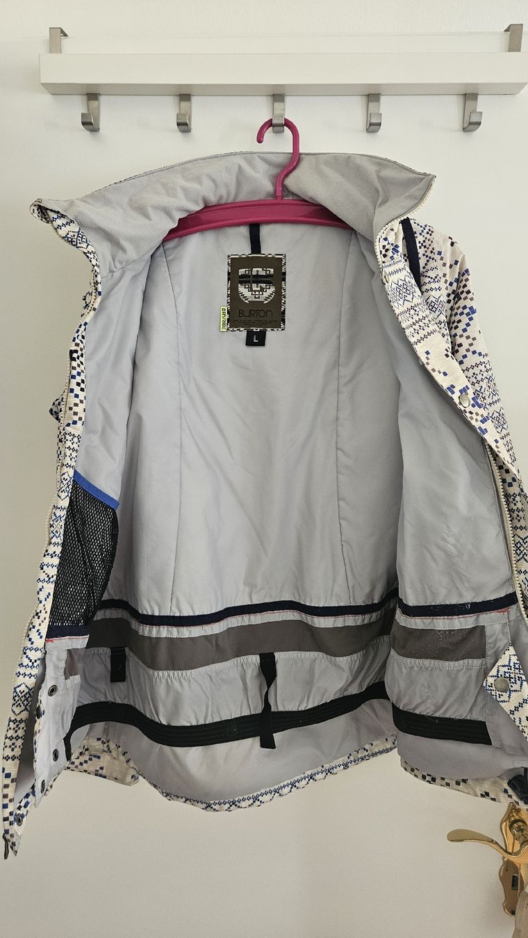 Burton Jacken: Burton Snowboardjacke, Grösse L – Gebraucht aus Emmenbrücke von L_W 2