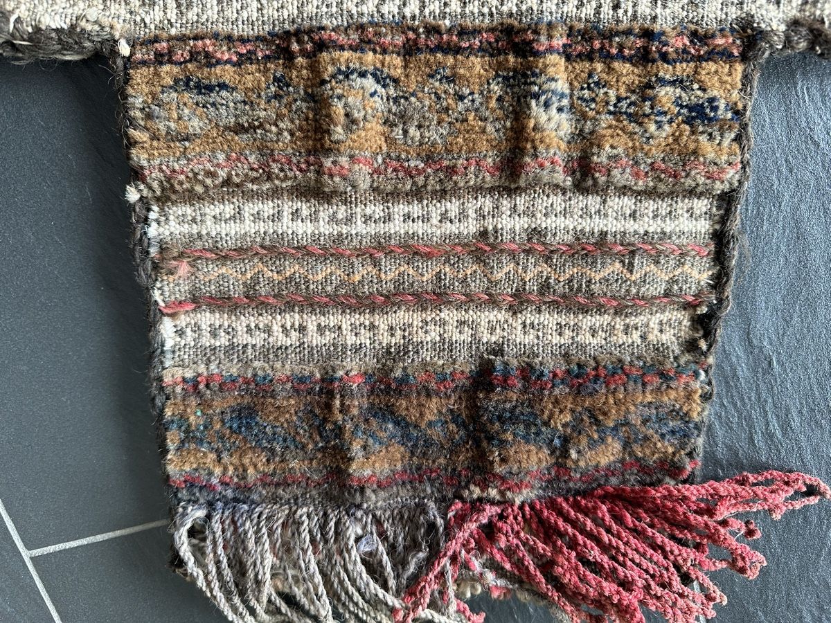 Teppiche: Wandbehang / Teppich / Tasche / Umhang – Gebraucht aus Nidau von Graschi 3