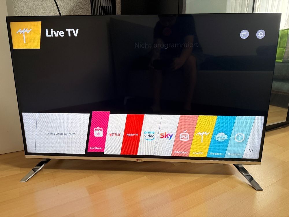 LG Televisori: LG Smart TV / Diagonale: 120cm – Usato da Gossau venduto da K.A.S 2