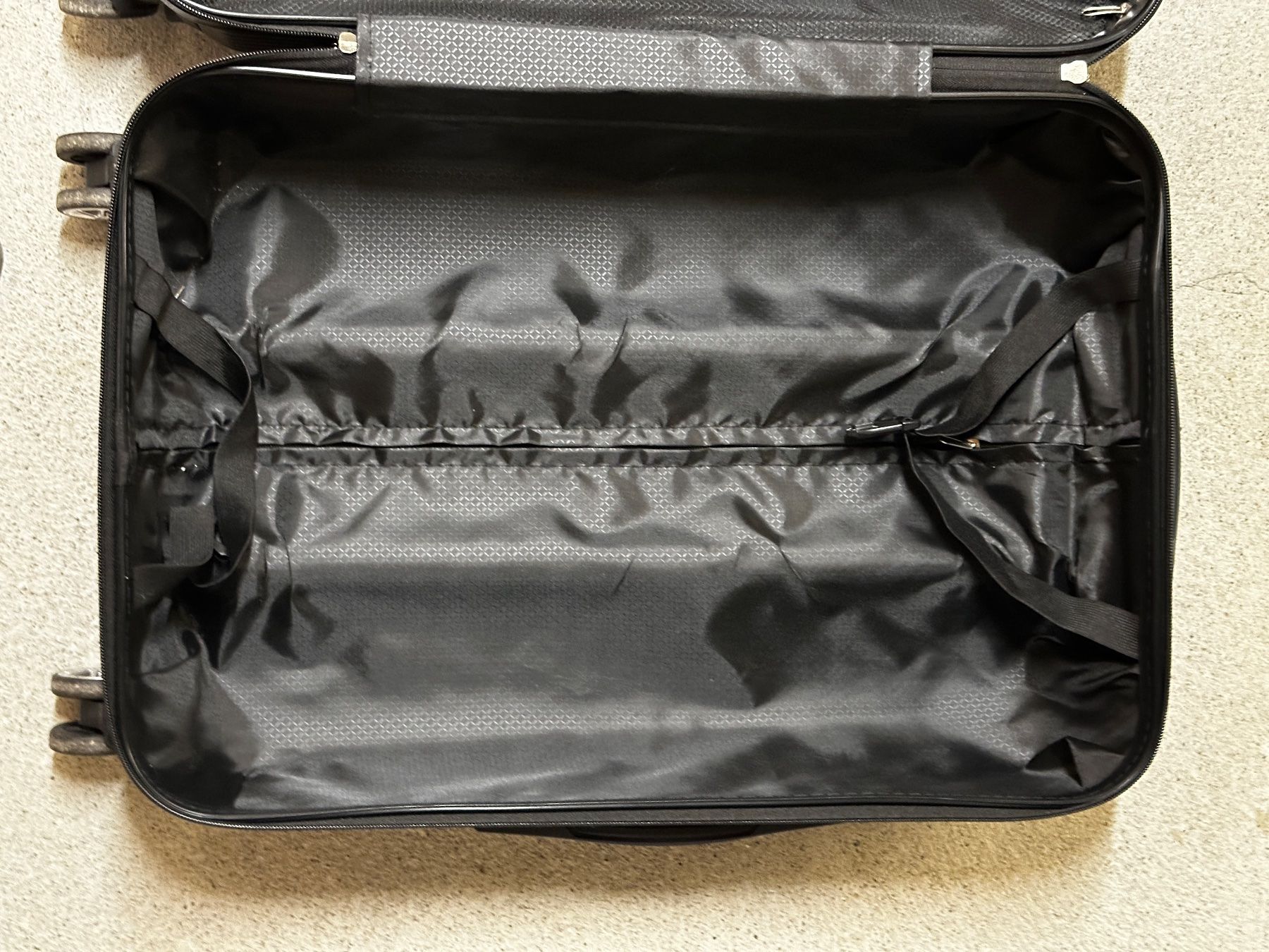 Valigie: Reisekoffer Hartschale schwarz – Usato da Fahrweid venduto da sacha.c 3