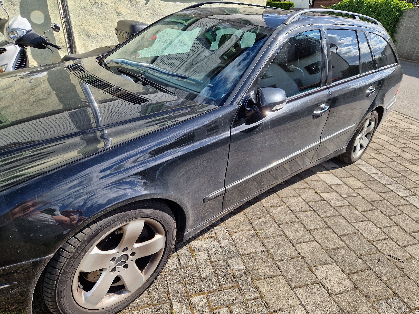 Mercedes-Benz Automobili: Benz w211 320 CDi V6  – Usato da Altstätten SG venduto da Kaarbruecken