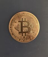 💵 Bitcoin (auf alte Münze gemacht) 🎯 Gedenkmünze (NEU/OVP)