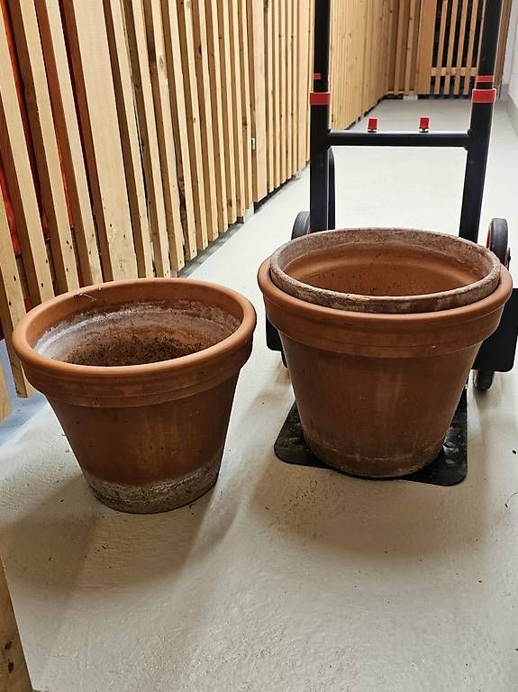 Vasi per fiori: Pflanztöpfe 4x – Usato da Au ZH venduto da PaintingAuction