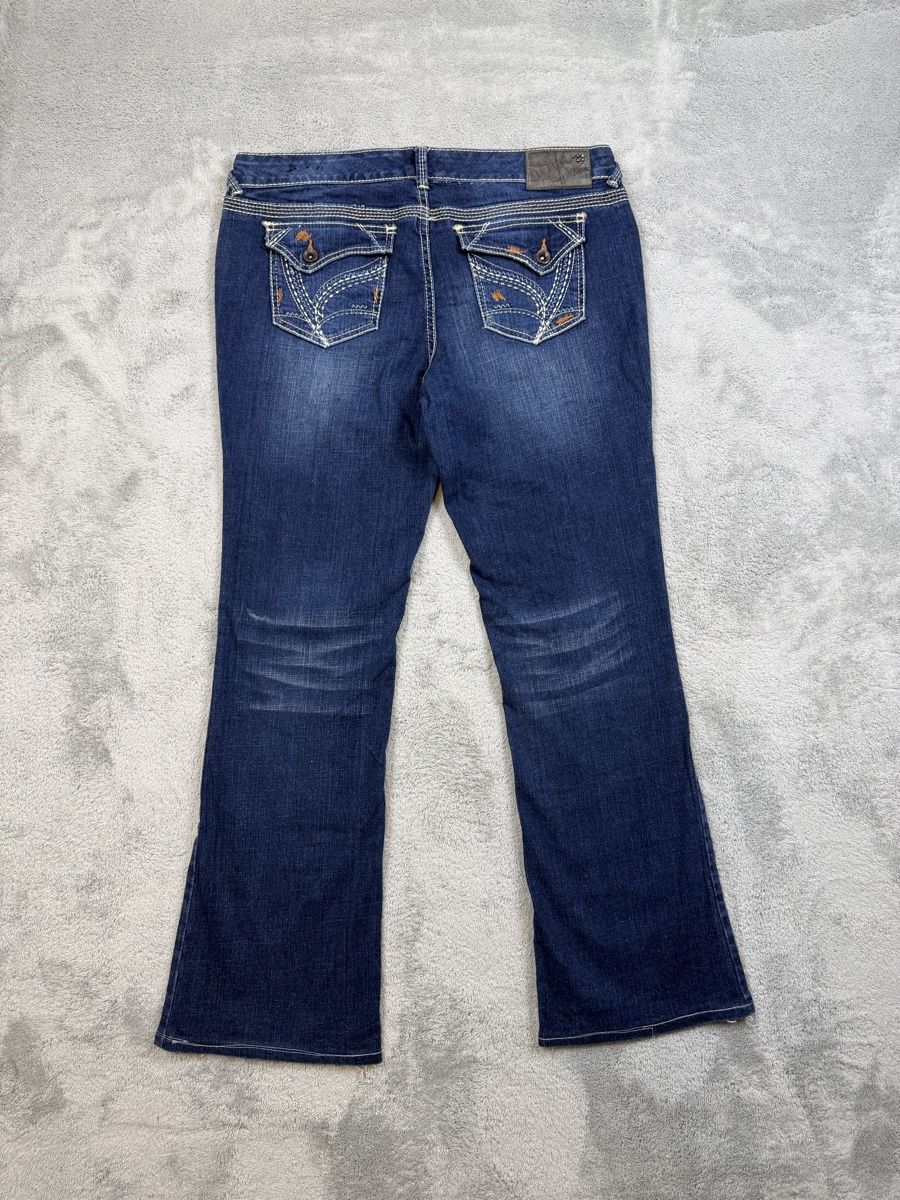 Jeans: Y2k style bootcut jeans – Gebraucht aus Erlinsbach SO von TogaResell