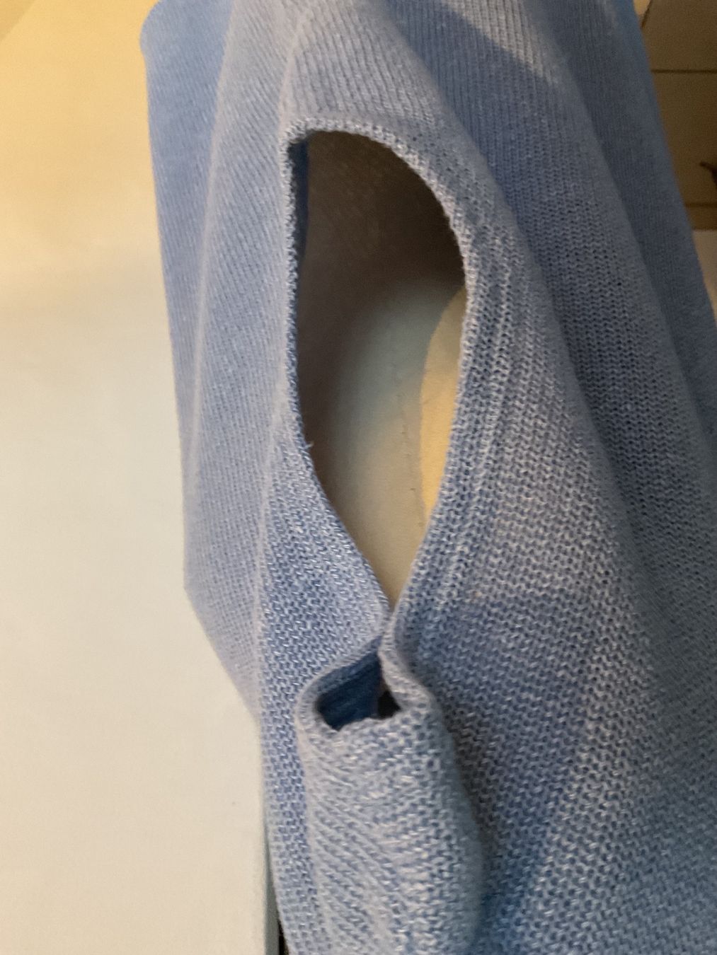 Maglioni & Felpe: Ärmelloser Linen Strick 🧶 Pullover Linara XXL – Nuovo (secondo la descrizione) da Wil ZH venduto da RiccardaWegmann 2