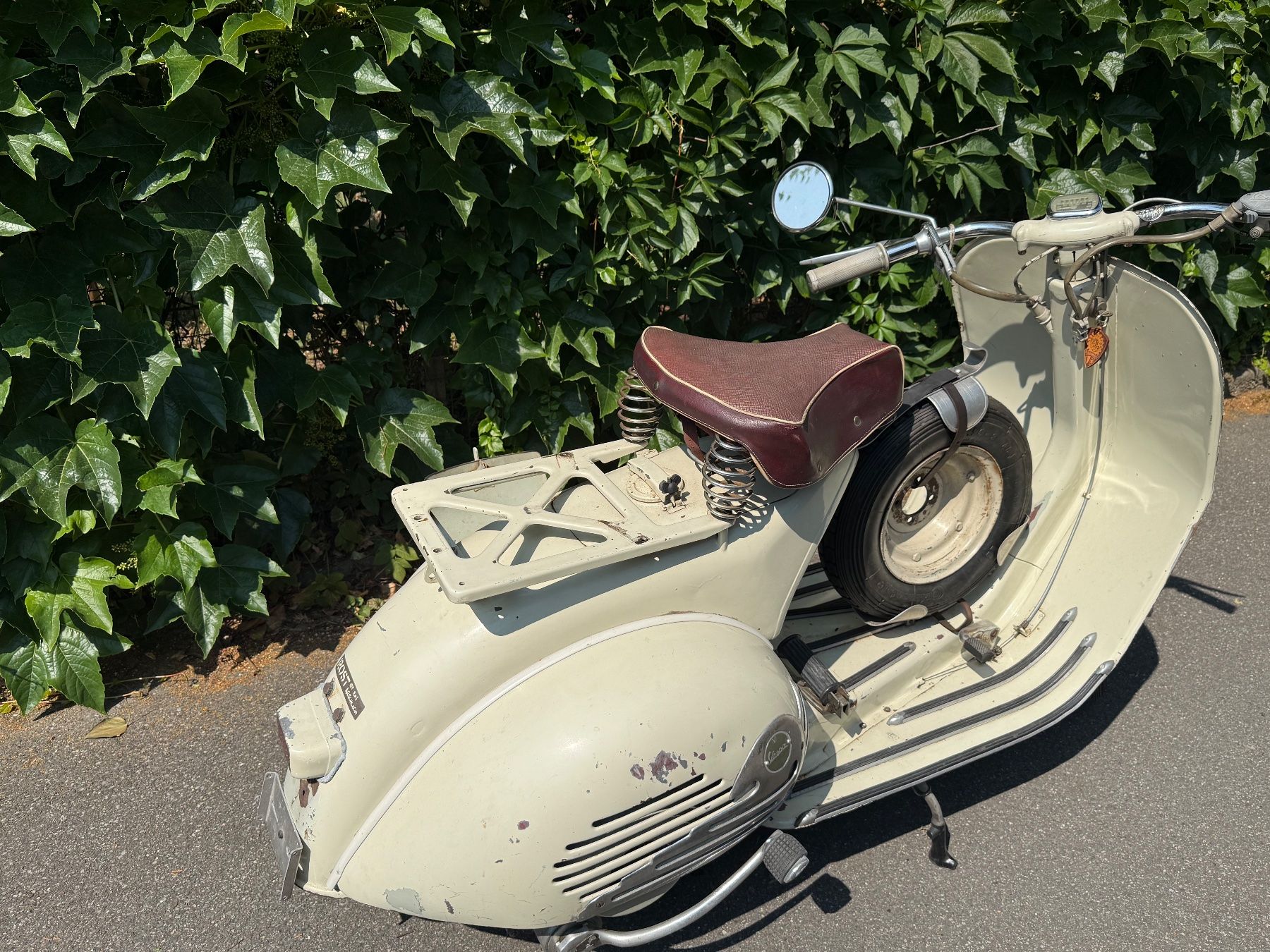 Vespa Scooters: Vespa faro basso VM2T – D'occasion à Sursee par Purzel467 2