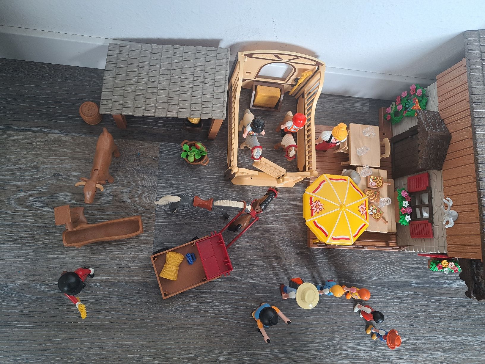 Playmobil Giocattoli: Playmobil Alphütte – Usato da Appenzell Eggerst. venduto da joenja 1