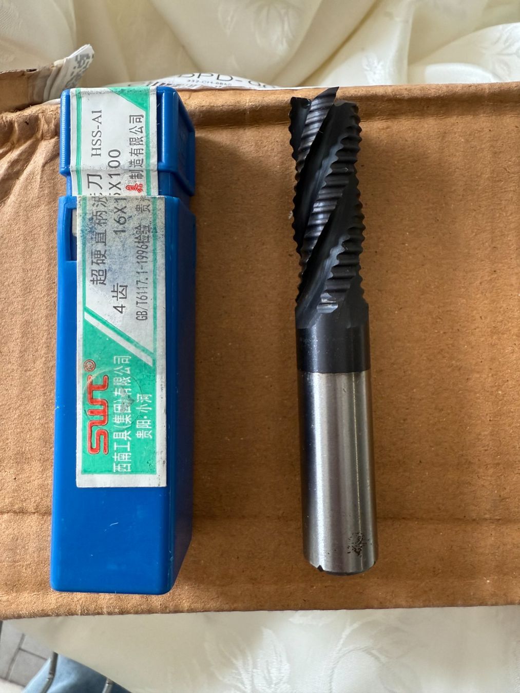 Tutti gli attrezzi: Schruppfräser M16 x45 x100 NEU – Usato da Vacallo venduto da cri_229f