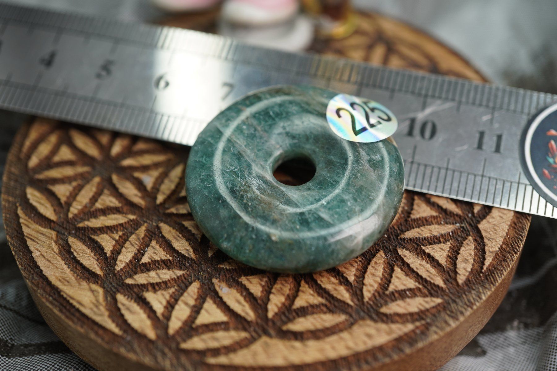 Minerali & Pietre curative: Apatit   ca30mm     Top  Pi Scheibe – Nuovo e nell'imballaggio originale da Eschenbach SG venduto da topstone