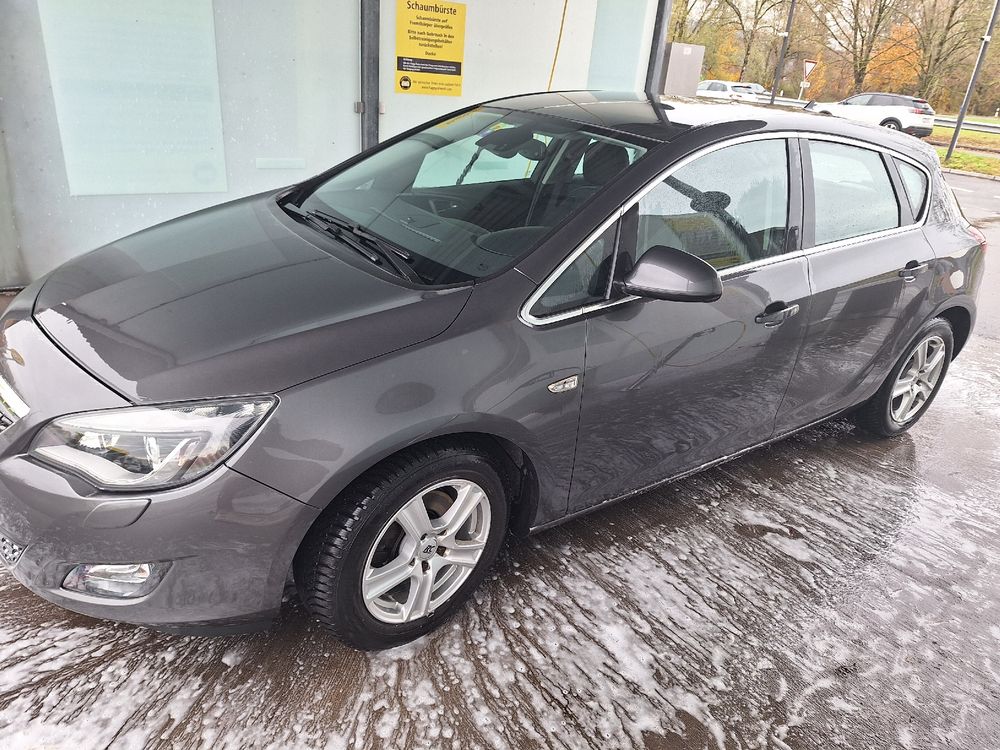 Opel Astra J16T