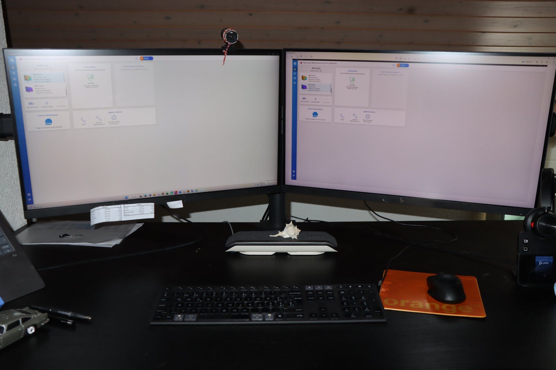Hewlett Packard Monitor: Monitor Set - HP E27q G5 + E27q + Microsoft Webcam – Usato da Arth venduto da georg.goge