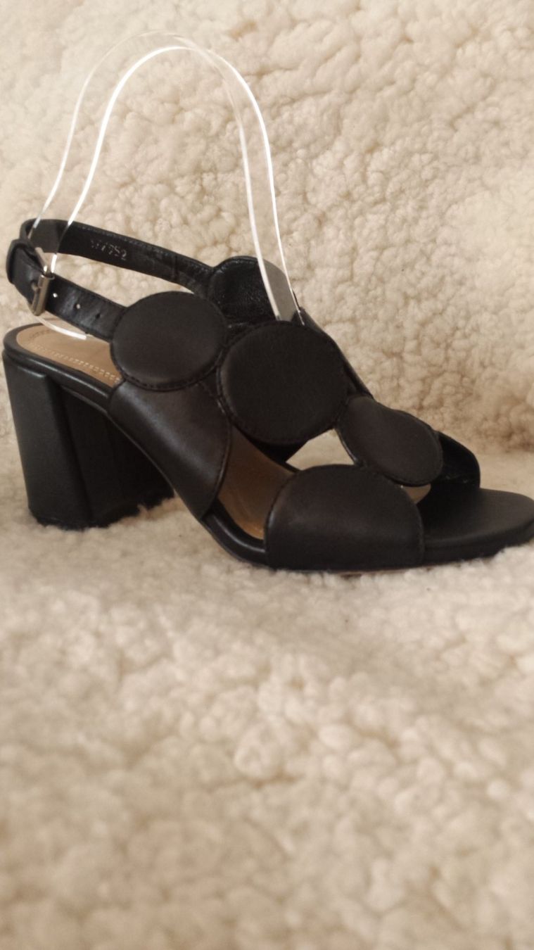 Damenschuhe: Bruno Premi Sandaletten, Schwarz Gr.37 – Neu (gemäss Beschreibung) aus Luzern von Zimprich 1