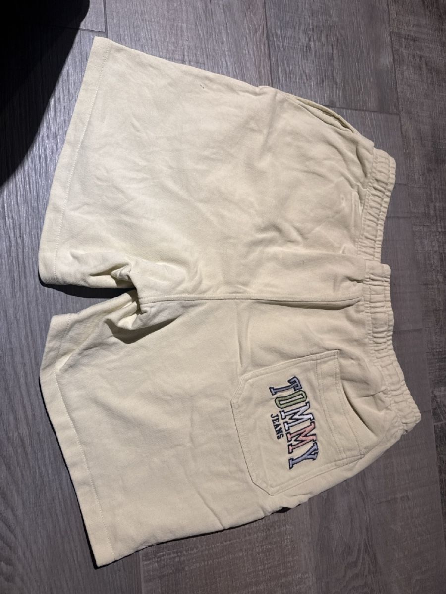 Tommy Hilfiger Pantalons: Short  – D'occasion à Tramelan par mar_xrj7 3