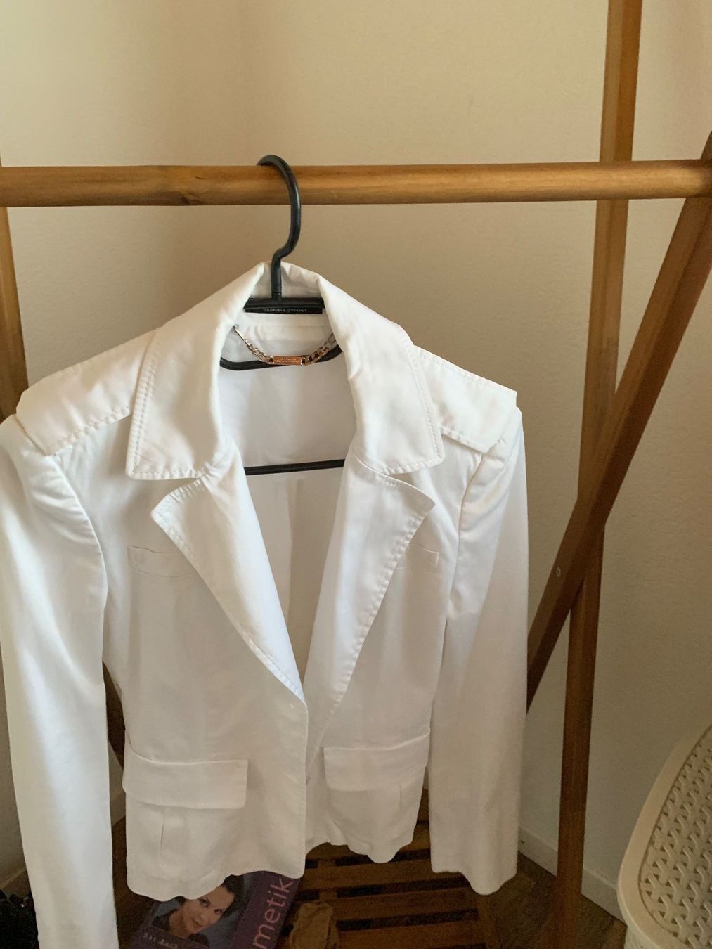 Jacken: Jacke Strenesse Grösse 34 weiss – Gebraucht aus Kaltbrunn von Modern