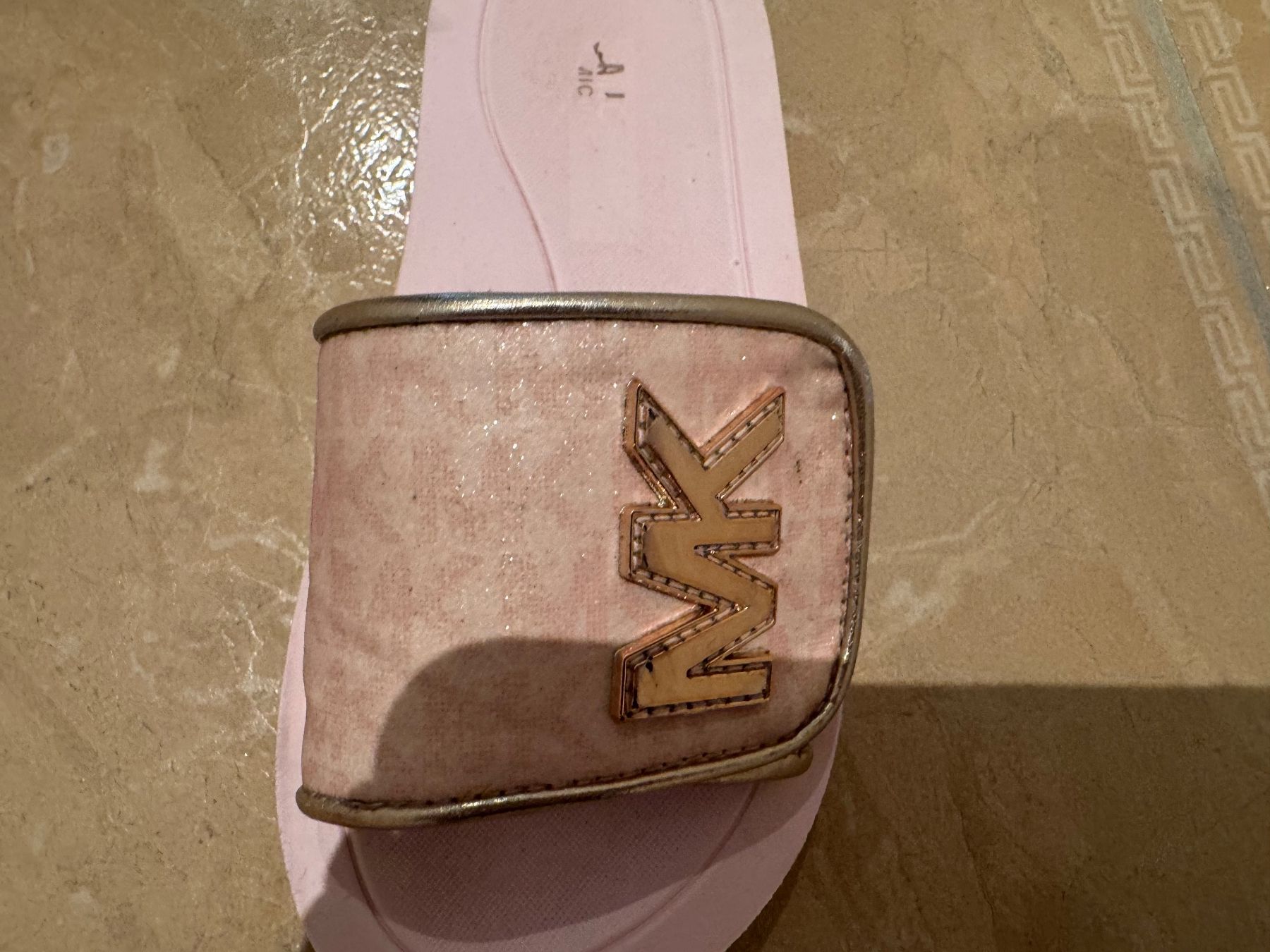 Michael Kors Schuhe für Mädchen: Michael Kors süsse Badeschuhe, 30 – Gebraucht aus Klingnau von Markus14 2
