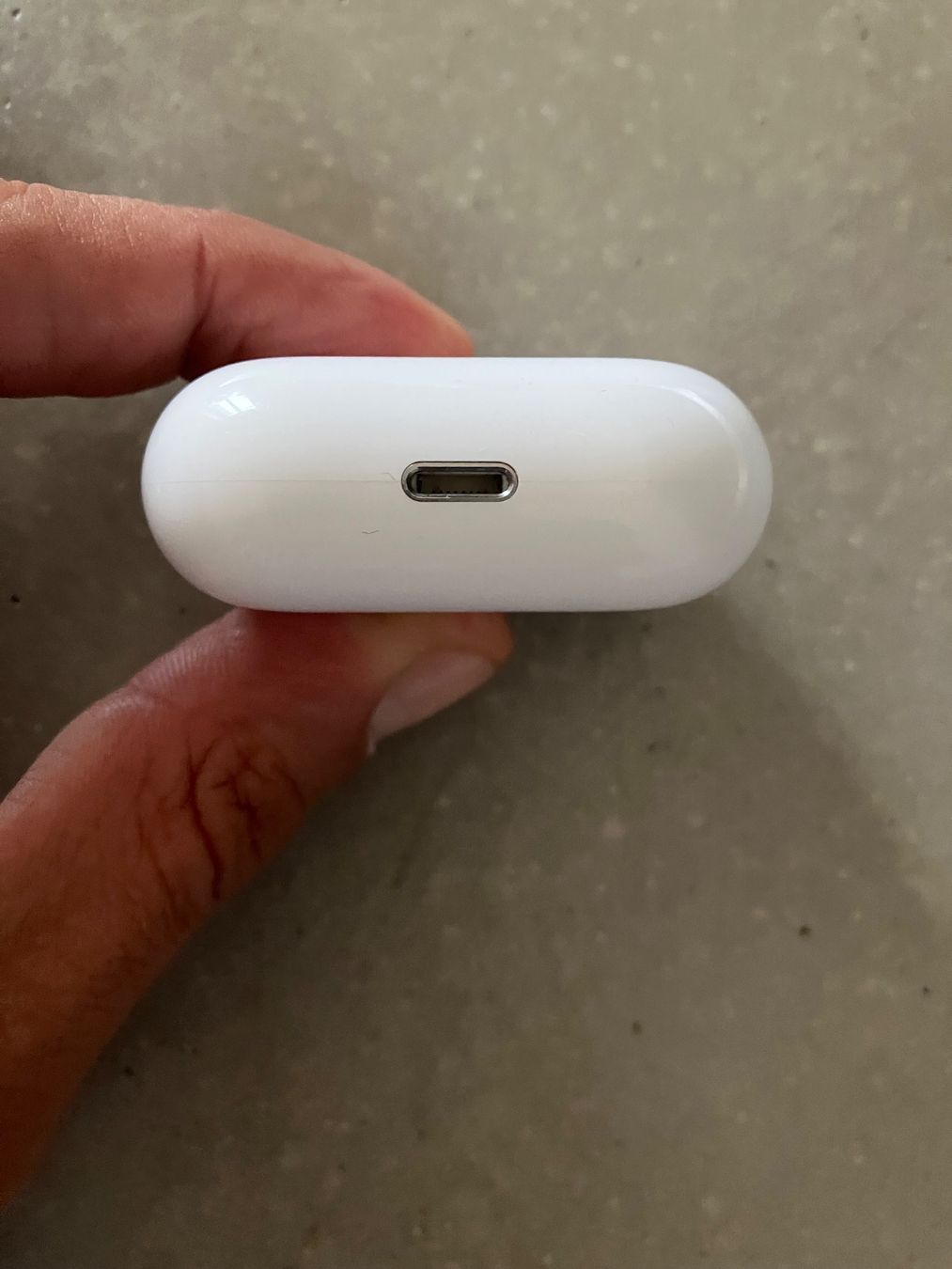 Apple Casques audio: Apple AirPods 3 Case – D'occasion à Lausanne par mr.v 7