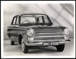 Fotografie Auto Ford Cortina, Limousine 