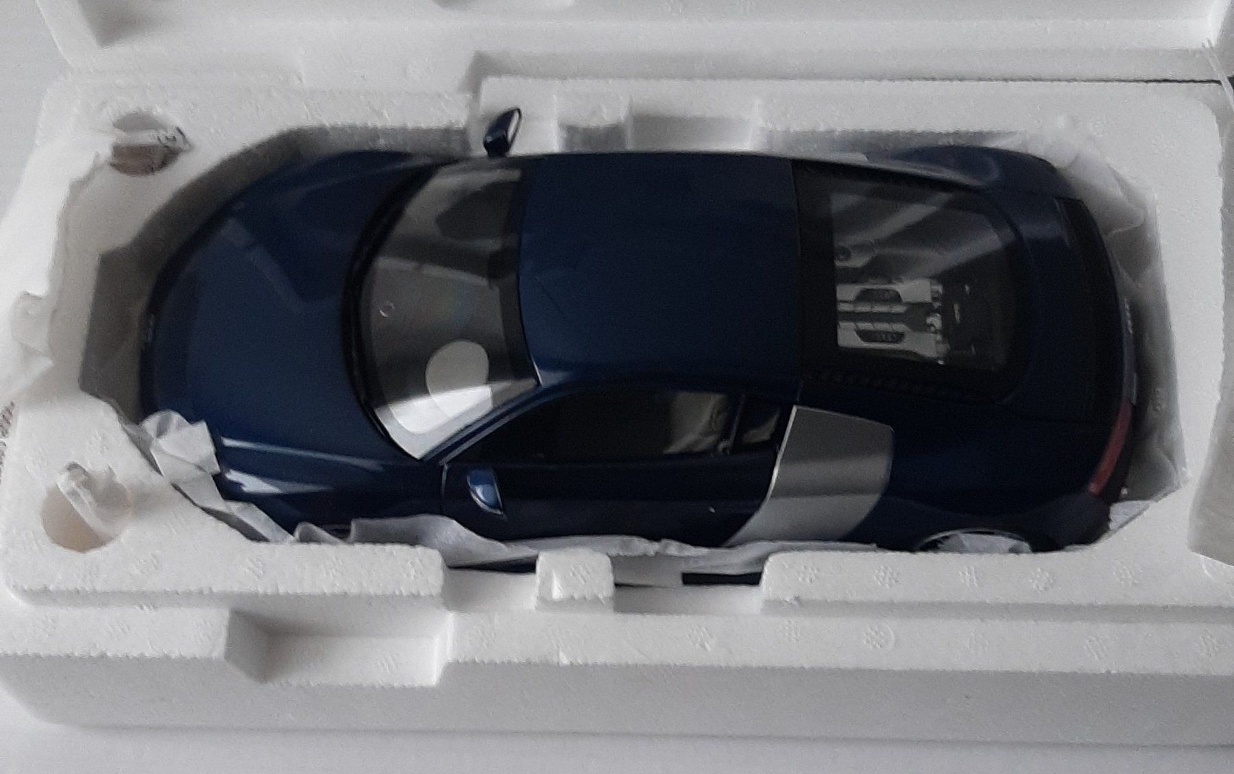 Audi Modellini d'auto: AUDI R8 KYOSHO 1:18 – Nuovo e nell'imballaggio originale da Bellinzona venduto da a.mar 1