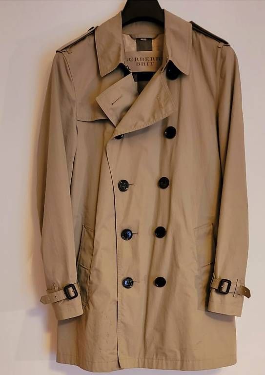 Jacken: Burberry splendida offerta!  – Gebraucht aus Viganello von biz_cp9h
