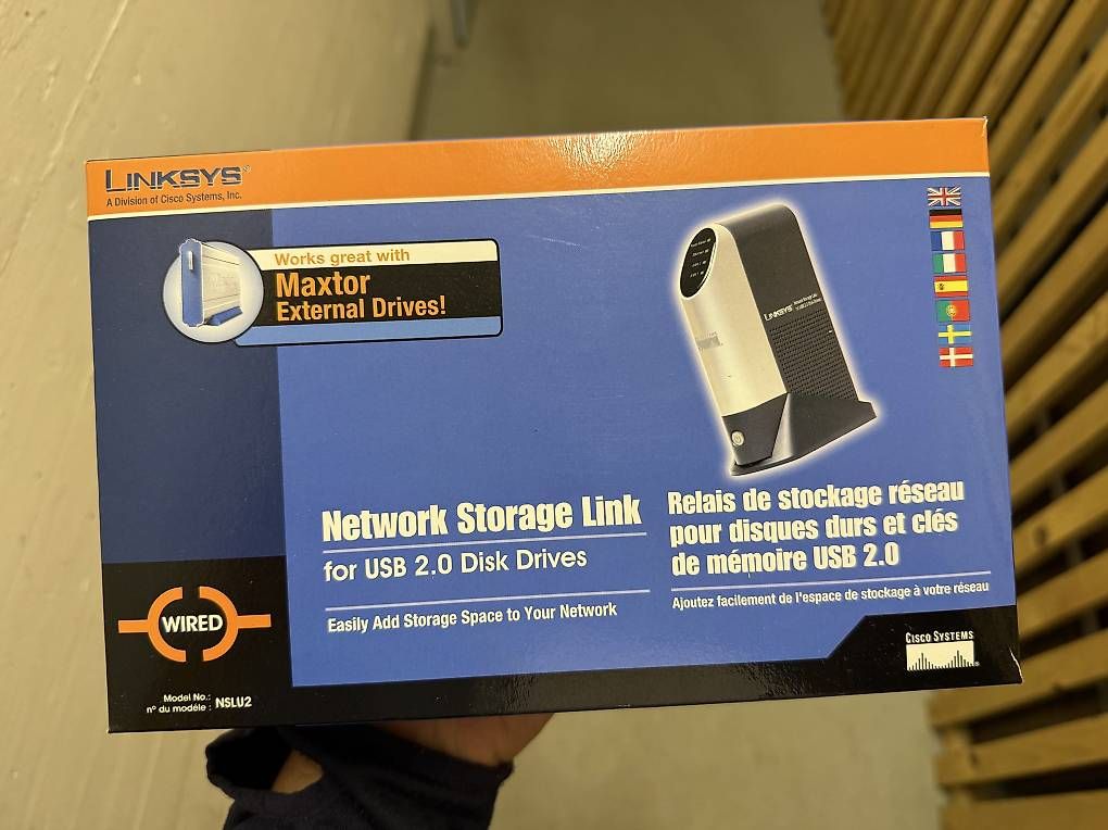 Linksys Laufwerke & Adapter: Linksys Network Storage Link – Gebraucht aus Dierikon von Nemy
