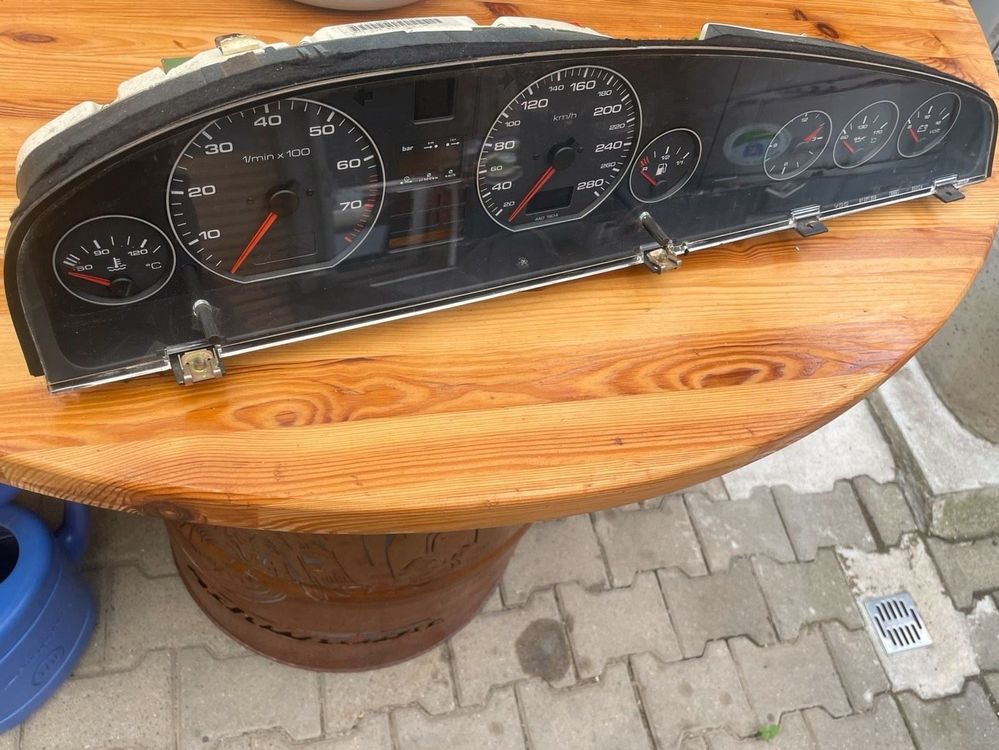 Kombiinstrument Audi 100 C4 Uhr Einstellen 4A1919930FX NEU Audi A6