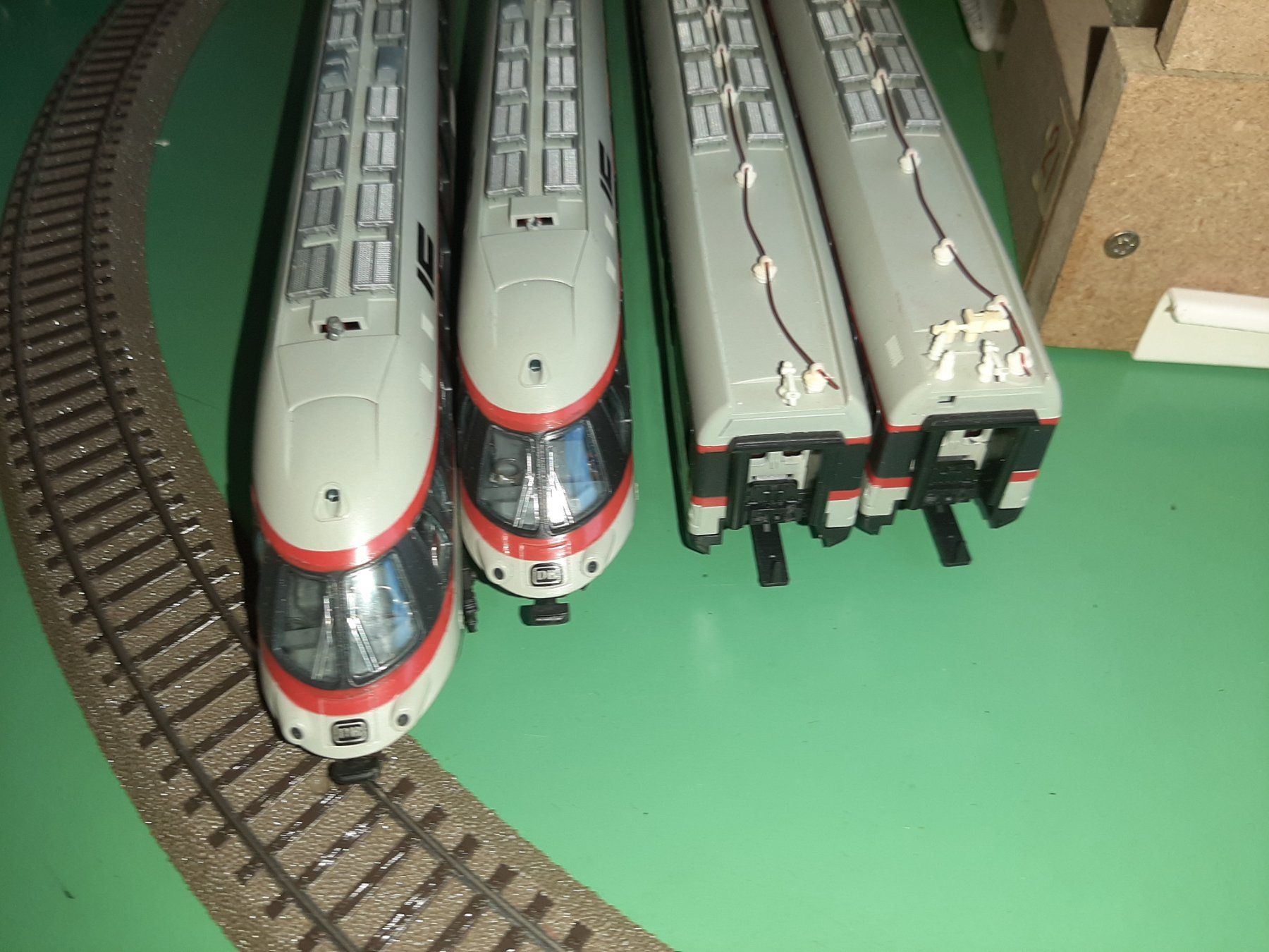 Lima Modellini di ferrovie: LIMA 149742 – Usato da Avully venduto da RIVALIS 2