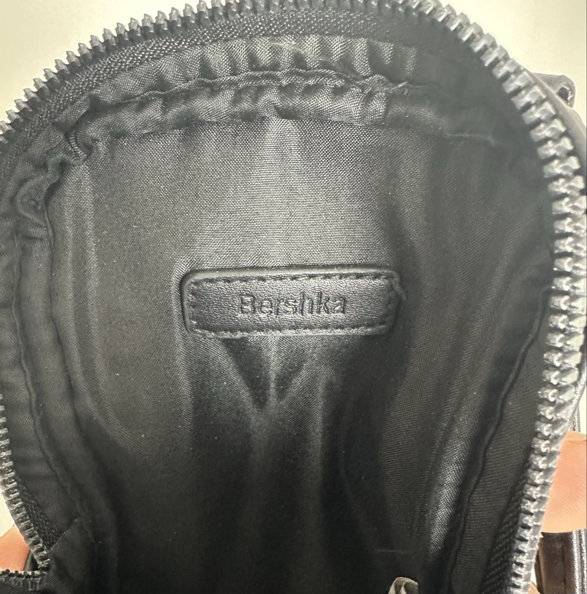 Taschen: Umhängetasche/Crossbodybag - Lederoptik – Gebraucht aus Benken SG von SecondTreasure 1