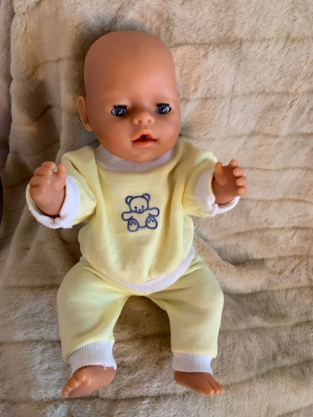 Bambole: Puppe zum Spielen – Usato da Meilen venduto da lar_hvs8 1