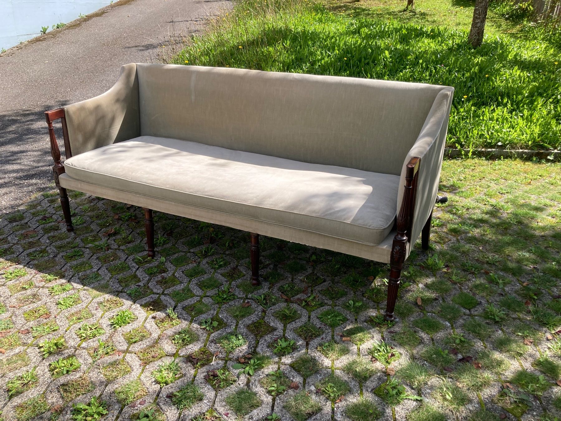 Divani: Sheraton Sofa Mahagoni um 1785 – Usato da Hubersdorf venduto da ltd_data 2