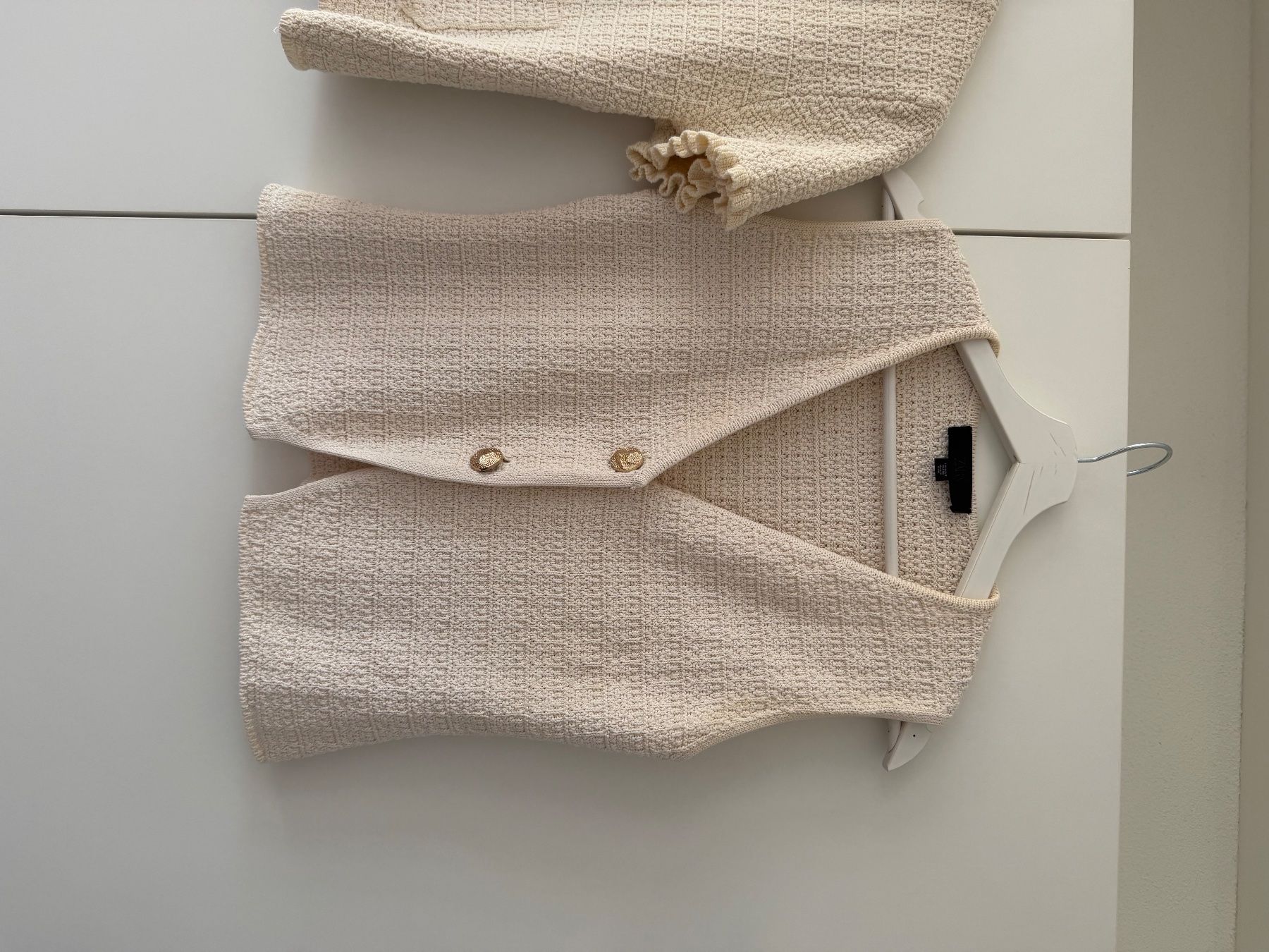 Zara Top: Zara Oberteile – Usato da Staufen venduto da am_clothing