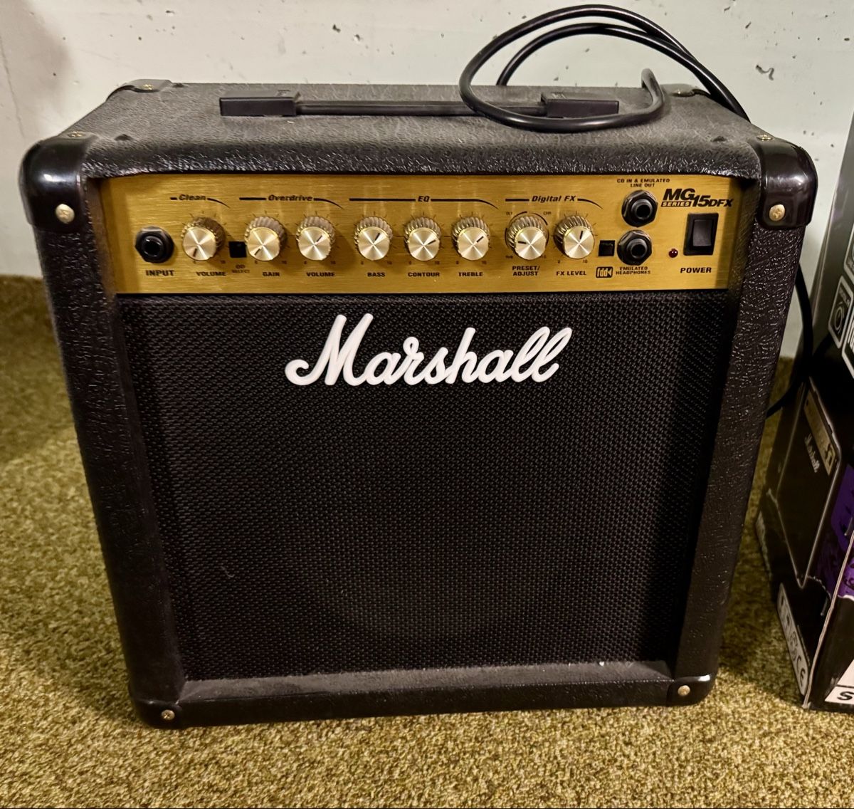 Marshall Amplificateurs: Marshell MG Series 15 DFX – D'occasion à Sarnen par OWAccount
