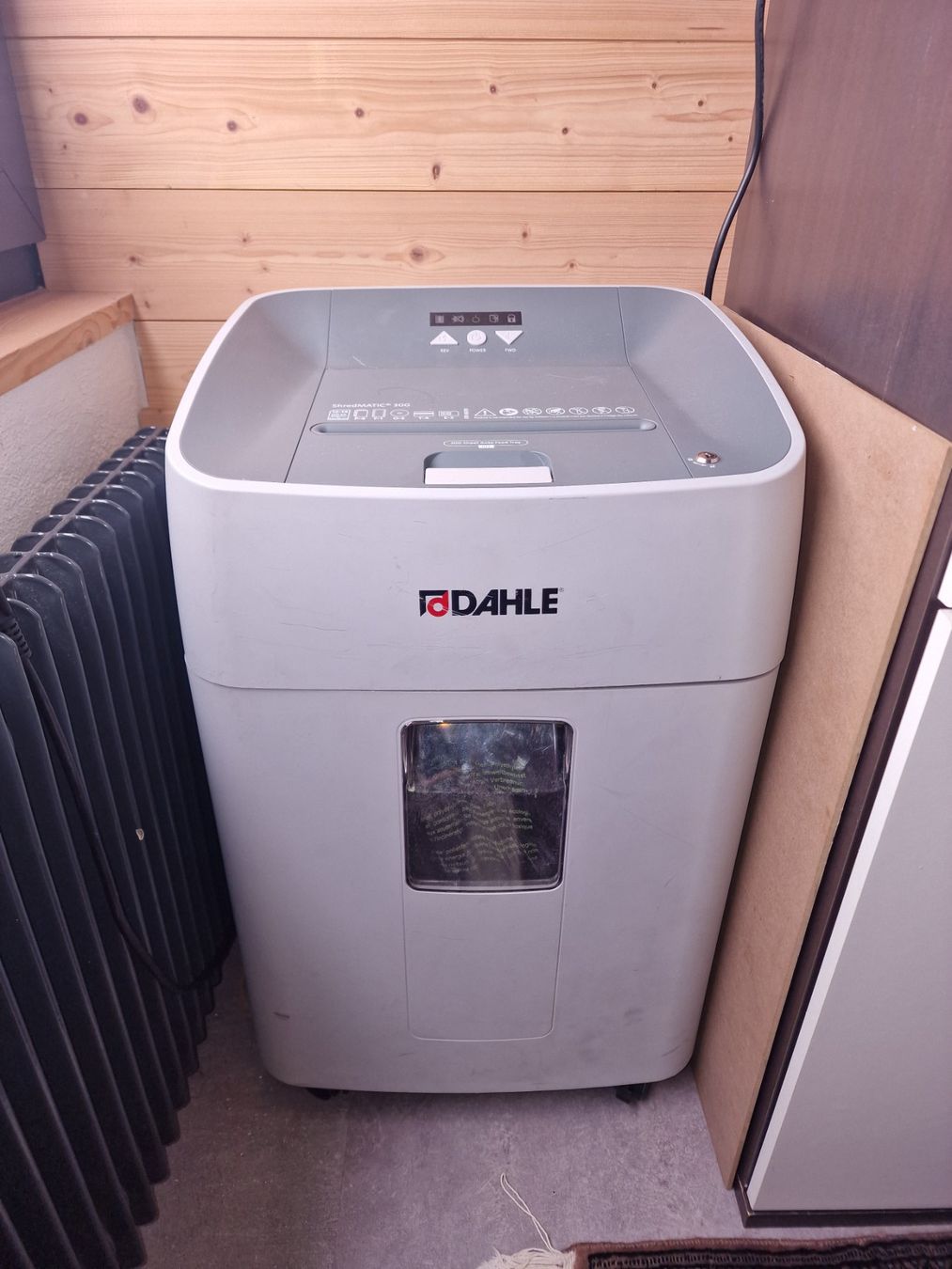 Tutte le macchine: Dahle ShredMATIC SM 300 P4 – Usato da triesenberg venduto da Hosman1